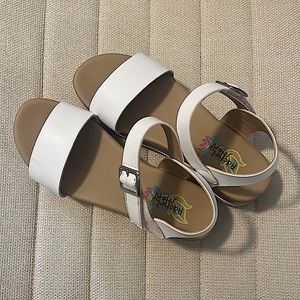 White and tan sandals, Girls size 4 (could fit size 5) (more info in description